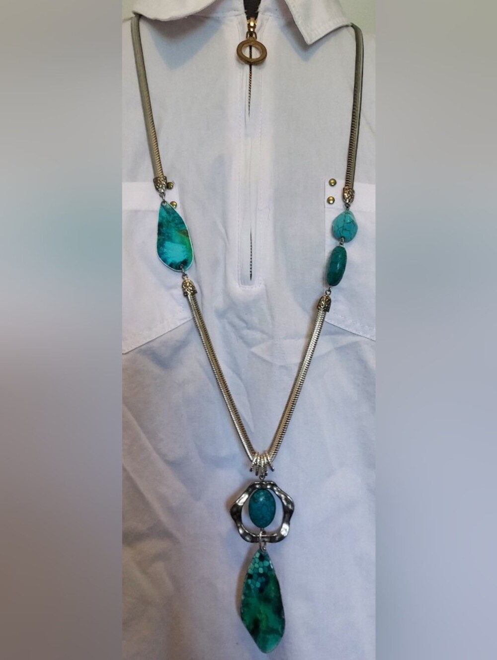 Southwestern Style Faux Turquoise Silver-tone Necklace Bold Statement
